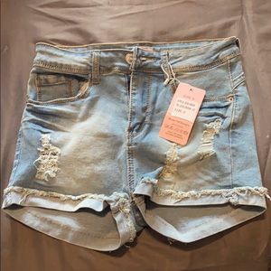 Woman shorts
